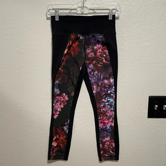 Lululemon Athletica Wunder Under Floral Leggings Size 4 - Picture 1 of 5